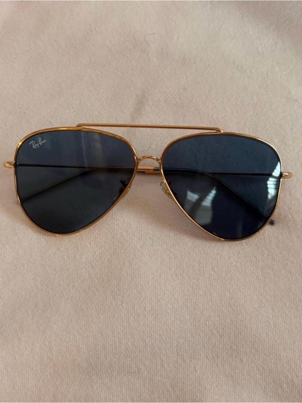 Ray-Ban Gold Frame Aviator Sunglasses with Black Lenses